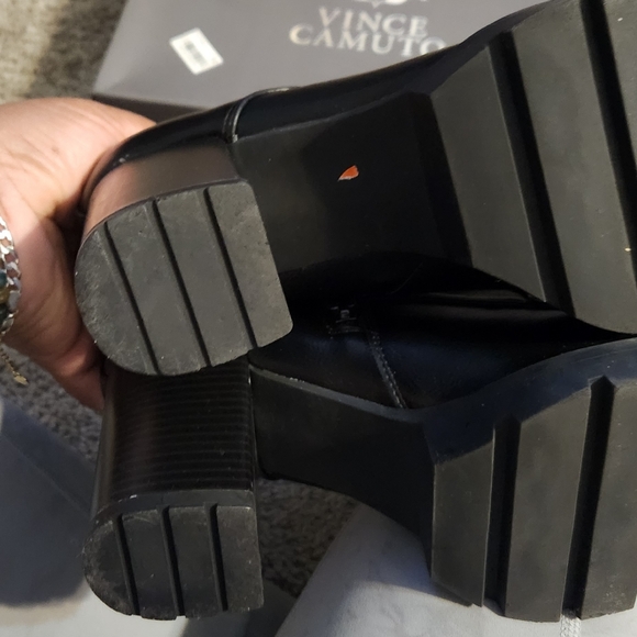 Regina Boot - Picture 5 of 9